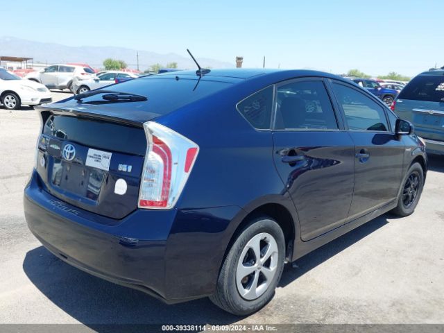 Photo 3 VIN: JTDKN3DU9D1651703 - TOYOTA PRIUS 