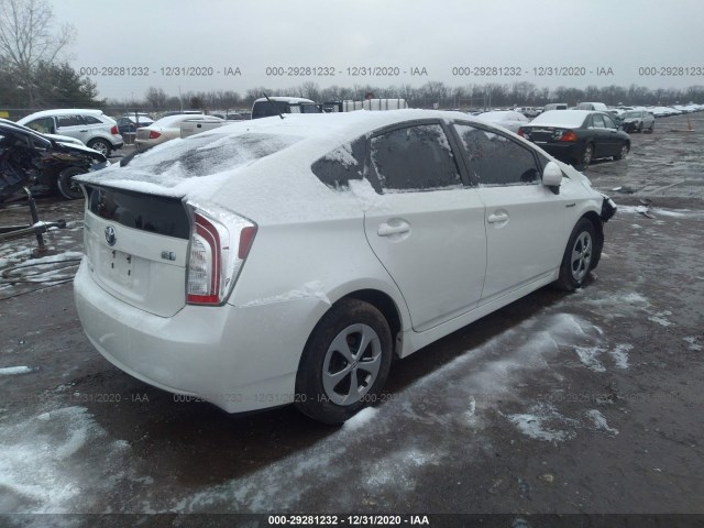 Photo 3 VIN: JTDKN3DU9D1704741 - TOYOTA PRIUS 