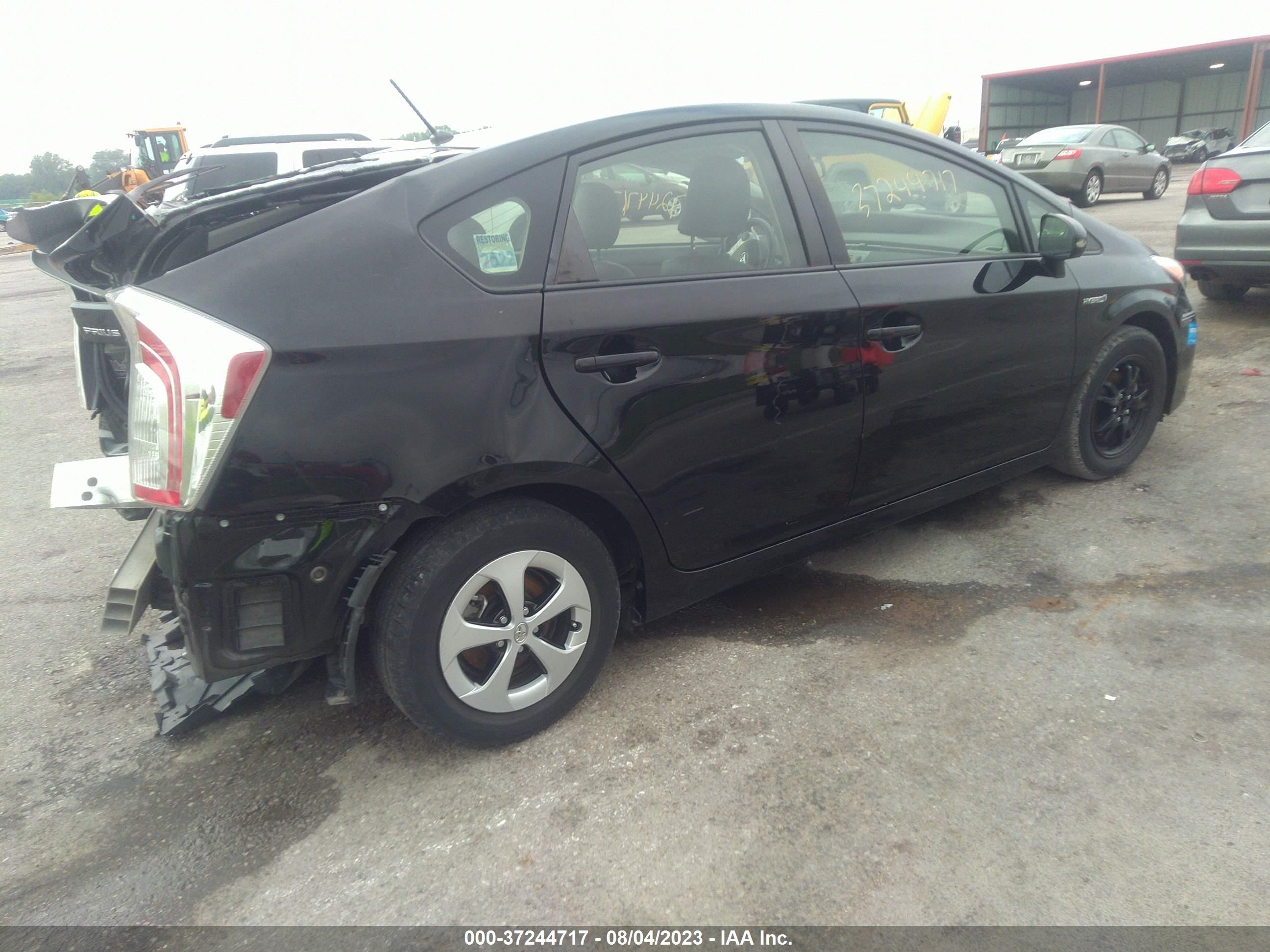 Photo 3 VIN: JTDKN3DU9D5625479 - TOYOTA PRIUS 