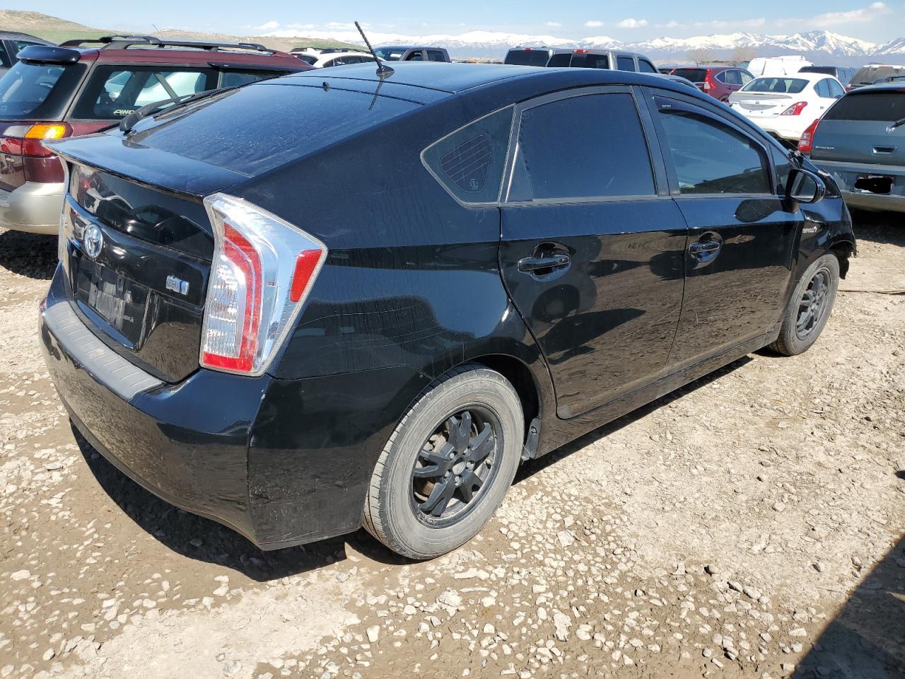 Photo 2 VIN: JTDKN3DU9E1748384 - TOYOTA PRIUS 