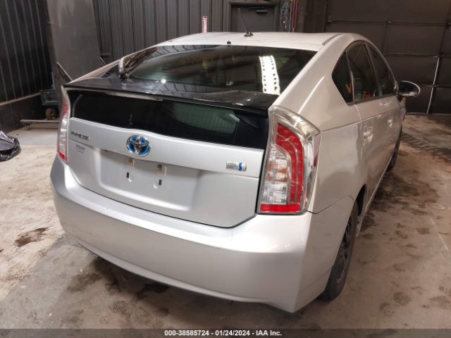 Photo 3 VIN: JTDKN3DU9E1762849 - TOYOTA PRIUS 