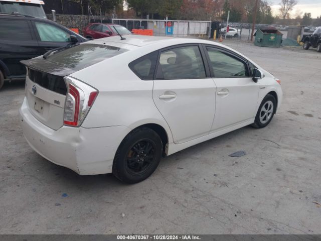 Photo 3 VIN: JTDKN3DU9F0426559 - TOYOTA PRIUS 