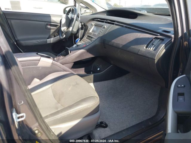 Photo 4 VIN: JTDKN3DU9F0467967 - TOYOTA PRIUS 