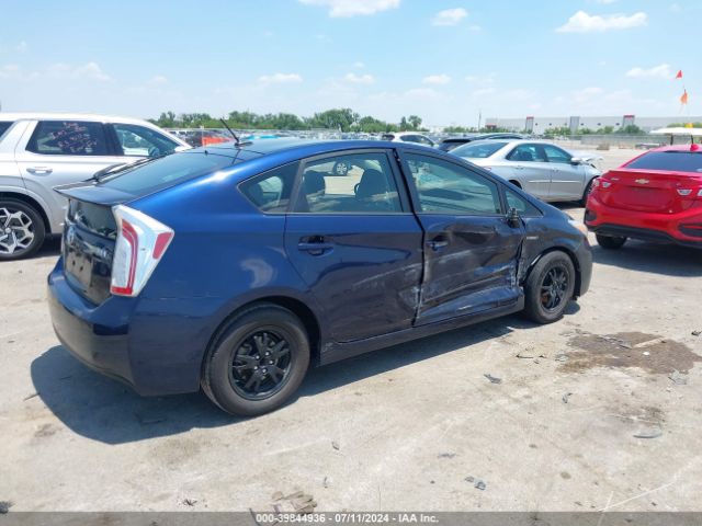 Photo 3 VIN: JTDKN3DU9F0479603 - TOYOTA PRIUS 