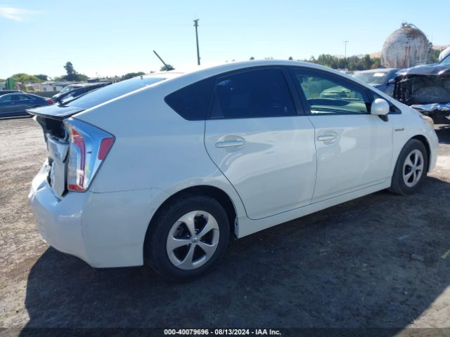 Photo 3 VIN: JTDKN3DU9F1874696 - TOYOTA PRIUS 