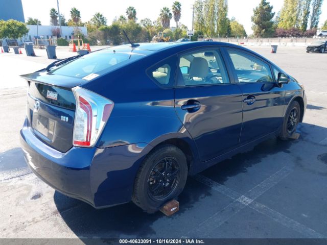 Photo 3 VIN: JTDKN3DU9F1888064 - TOYOTA PRIUS 