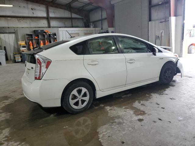 Photo 2 VIN: JTDKN3DU9F1938980 - TOYOTA PRIUS 