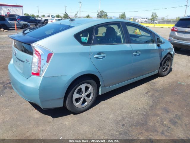 Photo 3 VIN: JTDKN3DU9F1942933 - TOYOTA PRIUS 