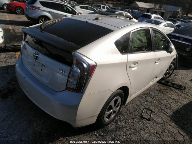 Photo 3 VIN: JTDKN3DU9F1986690 - TOYOTA PRIUS 