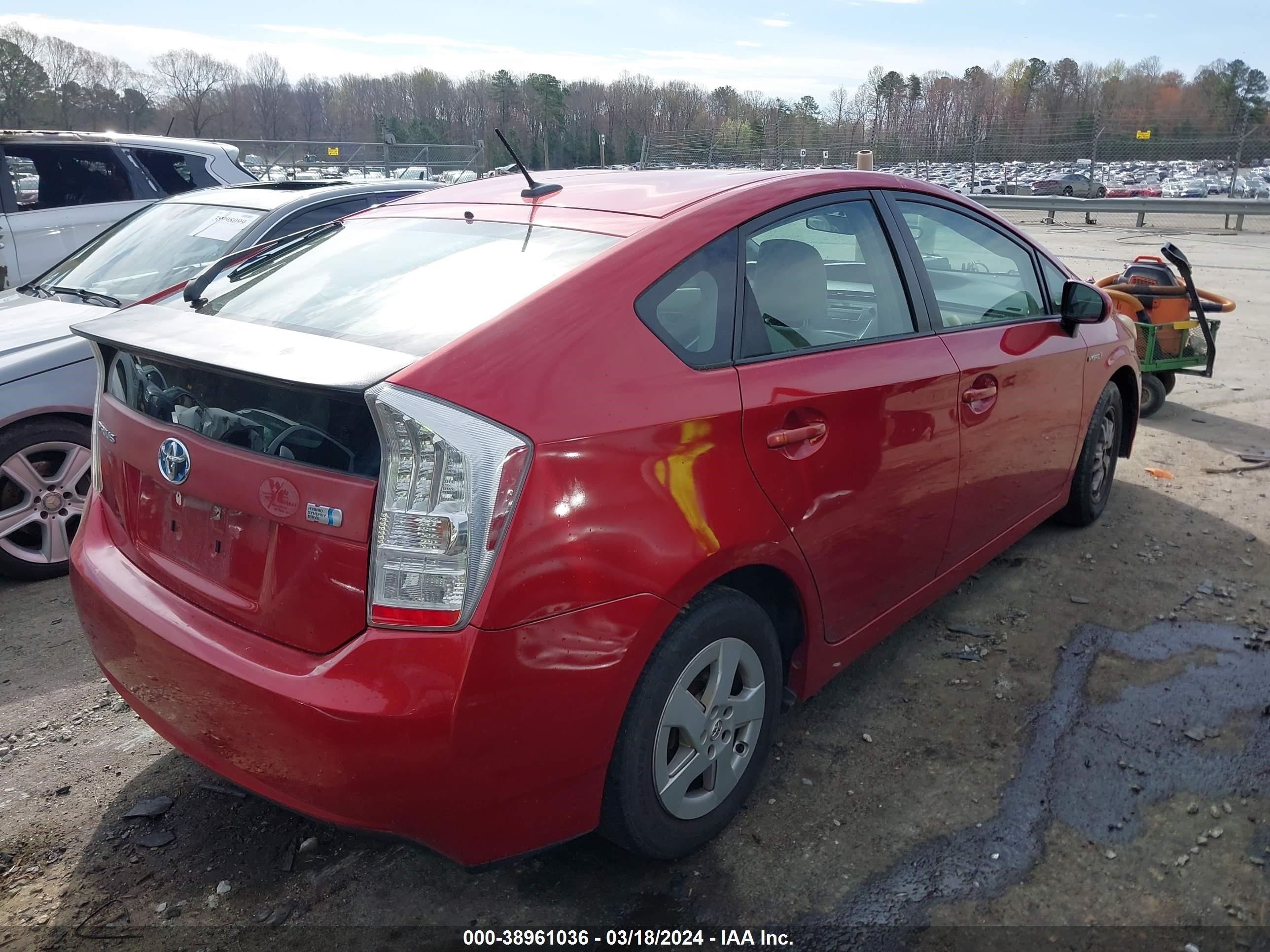 Photo 3 VIN: JTDKN3DUXA0033517 - TOYOTA PRIUS 