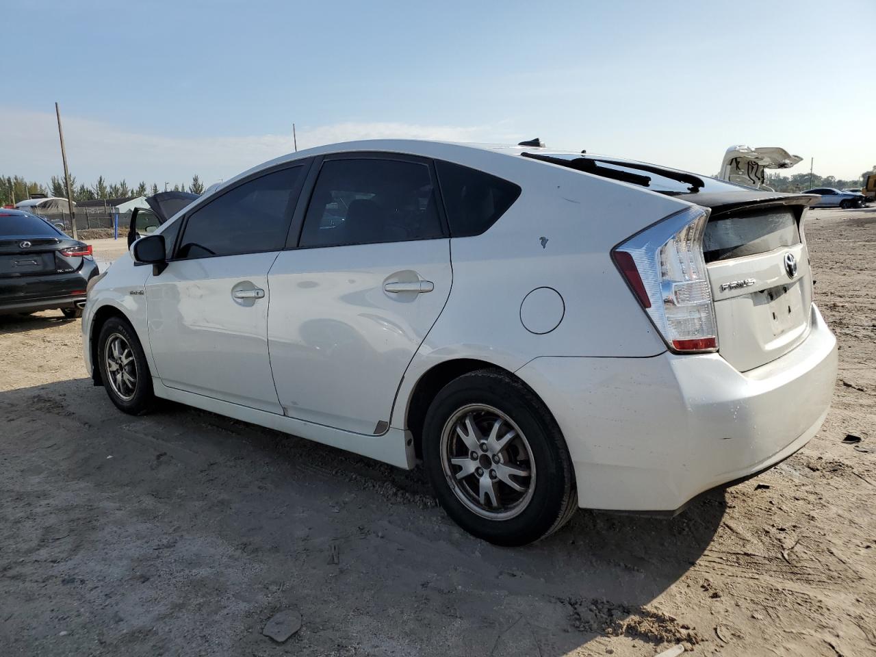 Photo 1 VIN: JTDKN3DUXA0184793 - TOYOTA PRIUS 