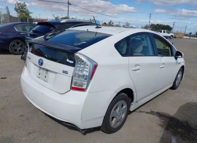 Photo 3 VIN: JTDKN3DUXA0215198 - TOYOTA PRIUS 