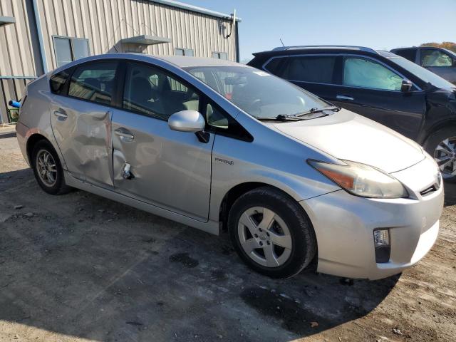 Photo 3 VIN: JTDKN3DUXA1015321 - TOYOTA PRIUS 