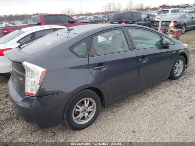 Photo 3 VIN: JTDKN3DUXA5184330 - TOYOTA PRIUS 