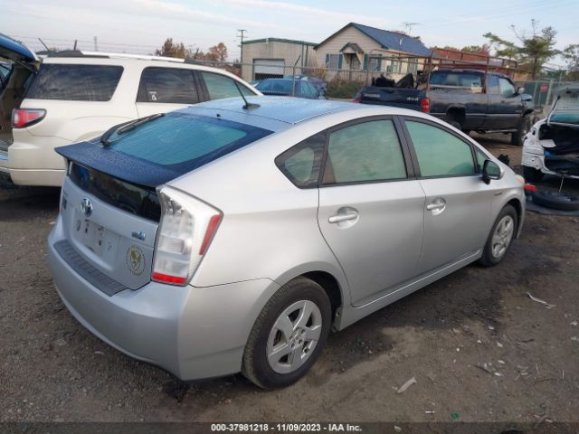 Photo 3 VIN: JTDKN3DUXA5188748 - TOYOTA PRIUS 