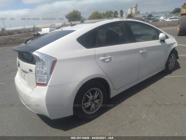 Photo 3 VIN: JTDKN3DUXB0272373 - TOYOTA PRIUS 