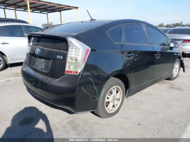 Photo 3 VIN: JTDKN3DUXB0272499 - TOYOTA PRIUS 