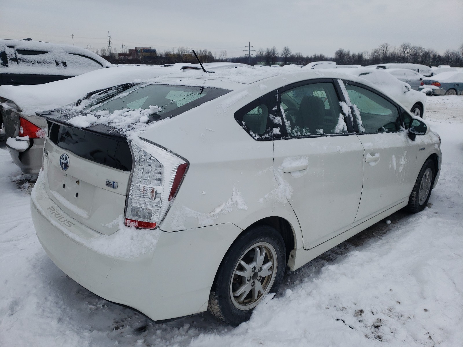 Photo 3 VIN: JTDKN3DUXB0298990 - TOYOTA PRIUS 