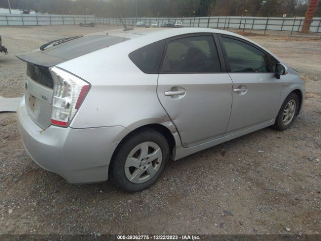 Photo 3 VIN: JTDKN3DUXB0309888 - TOYOTA PRIUS 