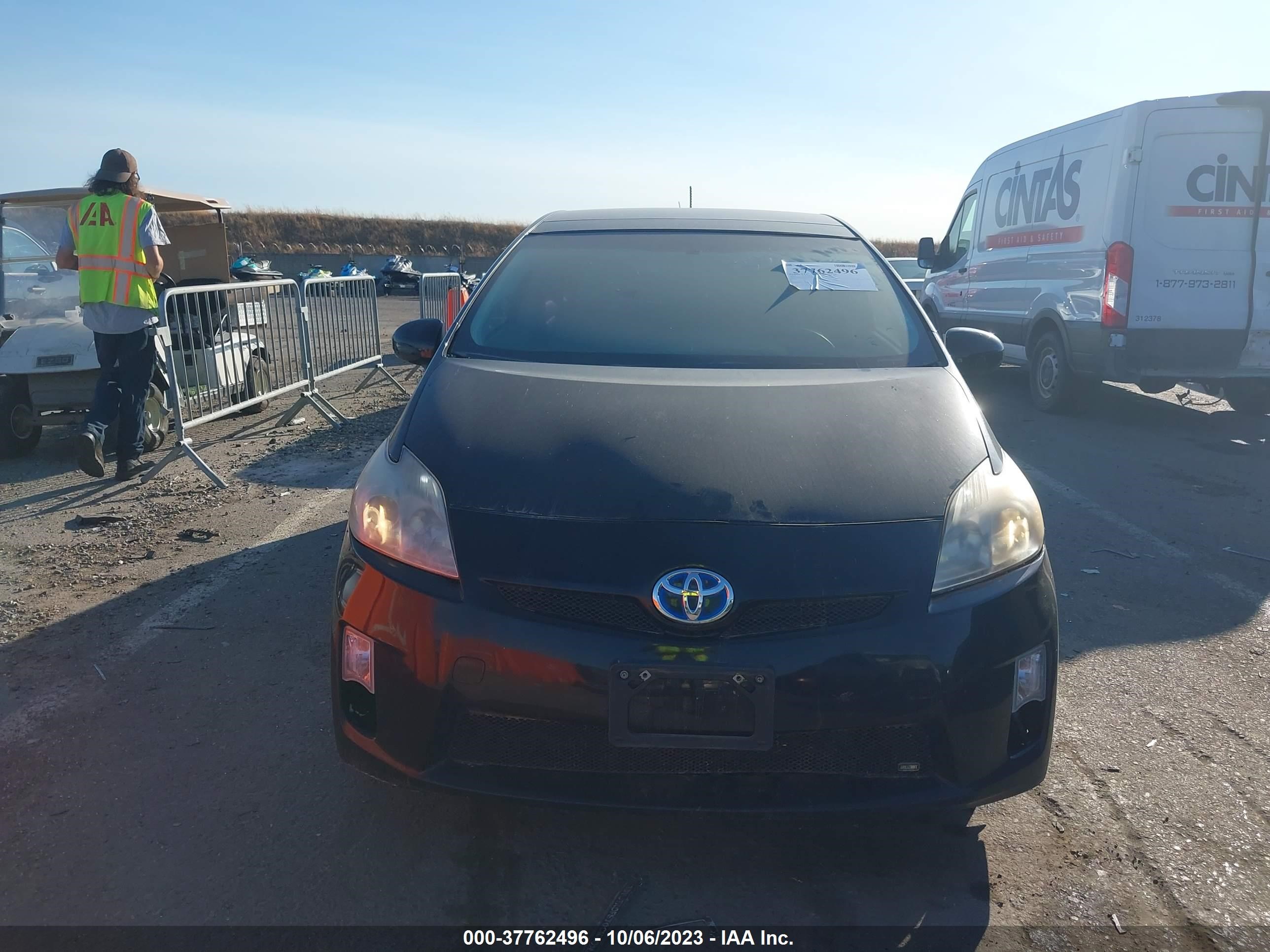 Photo 5 VIN: JTDKN3DUXB0317277 - TOYOTA PRIUS 