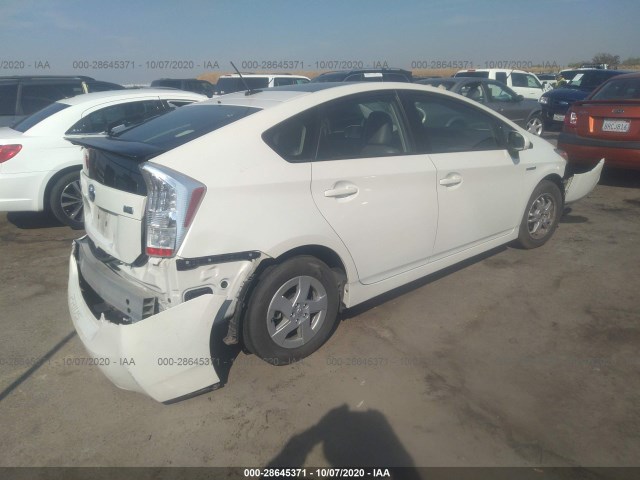 Photo 3 VIN: JTDKN3DUXB1452740 - TOYOTA PRIUS 