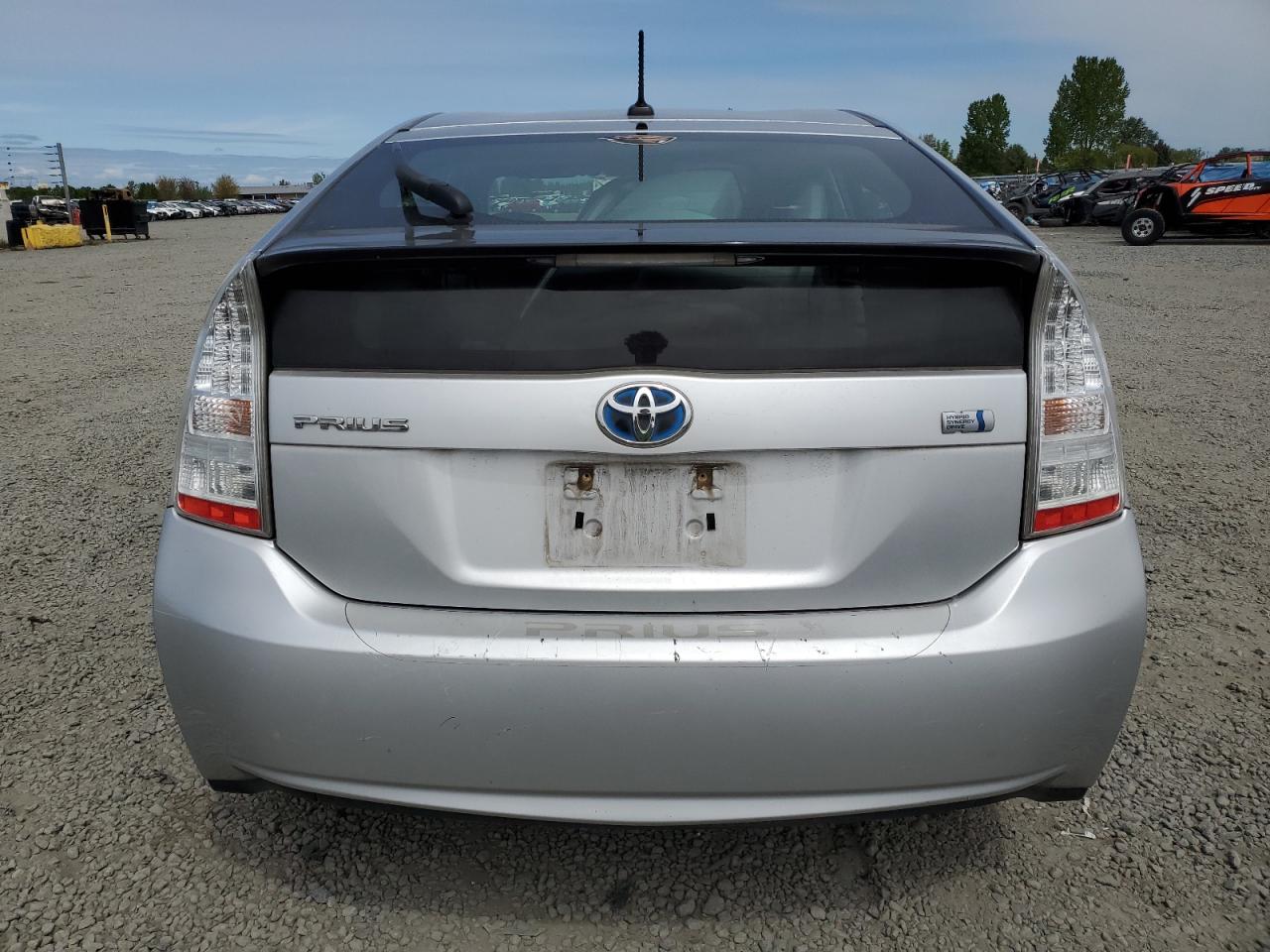 Photo 5 VIN: JTDKN3DUXB5292786 - TOYOTA PRIUS 