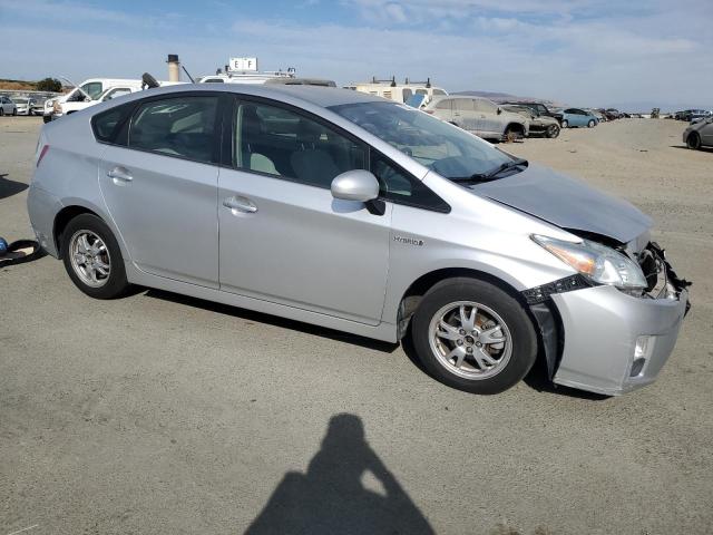 Photo 3 VIN: JTDKN3DUXB5316648 - TOYOTA PRIUS 