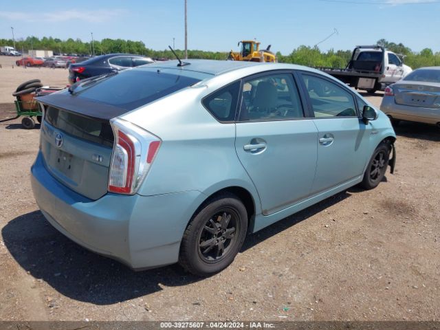 Photo 3 VIN: JTDKN3DUXC1506104 - TOYOTA PRIUS 