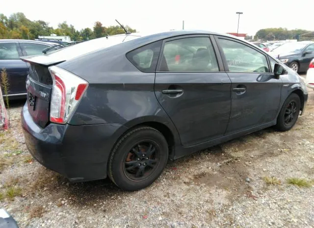 Photo 3 VIN: JTDKN3DUXC1546537 - TOYOTA PRIUS 