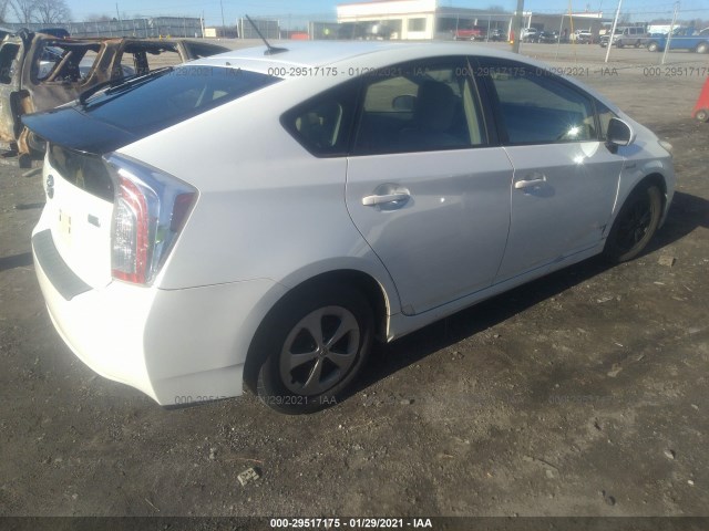 Photo 3 VIN: JTDKN3DUXC1564665 - TOYOTA PRIUS 