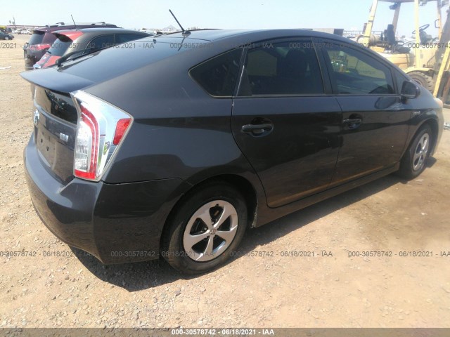 Photo 3 VIN: JTDKN3DUXC5398947 - TOYOTA PRIUS 