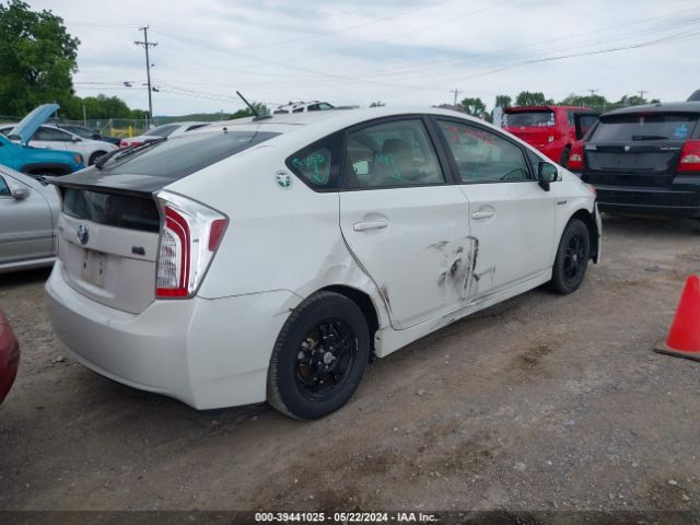 Photo 3 VIN: JTDKN3DUXC5406674 - TOYOTA PRIUS 