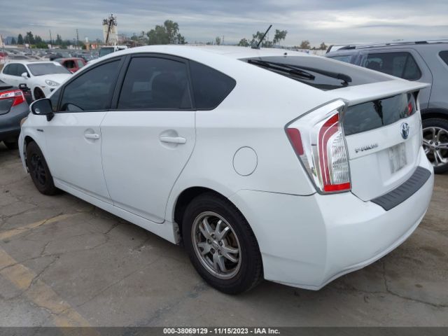 Photo 2 VIN: JTDKN3DUXC5460489 - TOYOTA PRIUS 