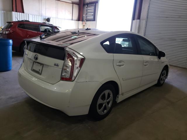 Photo 3 VIN: JTDKN3DUXC5463957 - TOYOTA PRIUS 