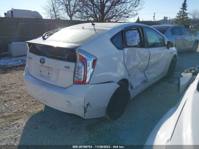 Photo 3 VIN: JTDKN3DUXC5499096 - TOYOTA PRIUS 