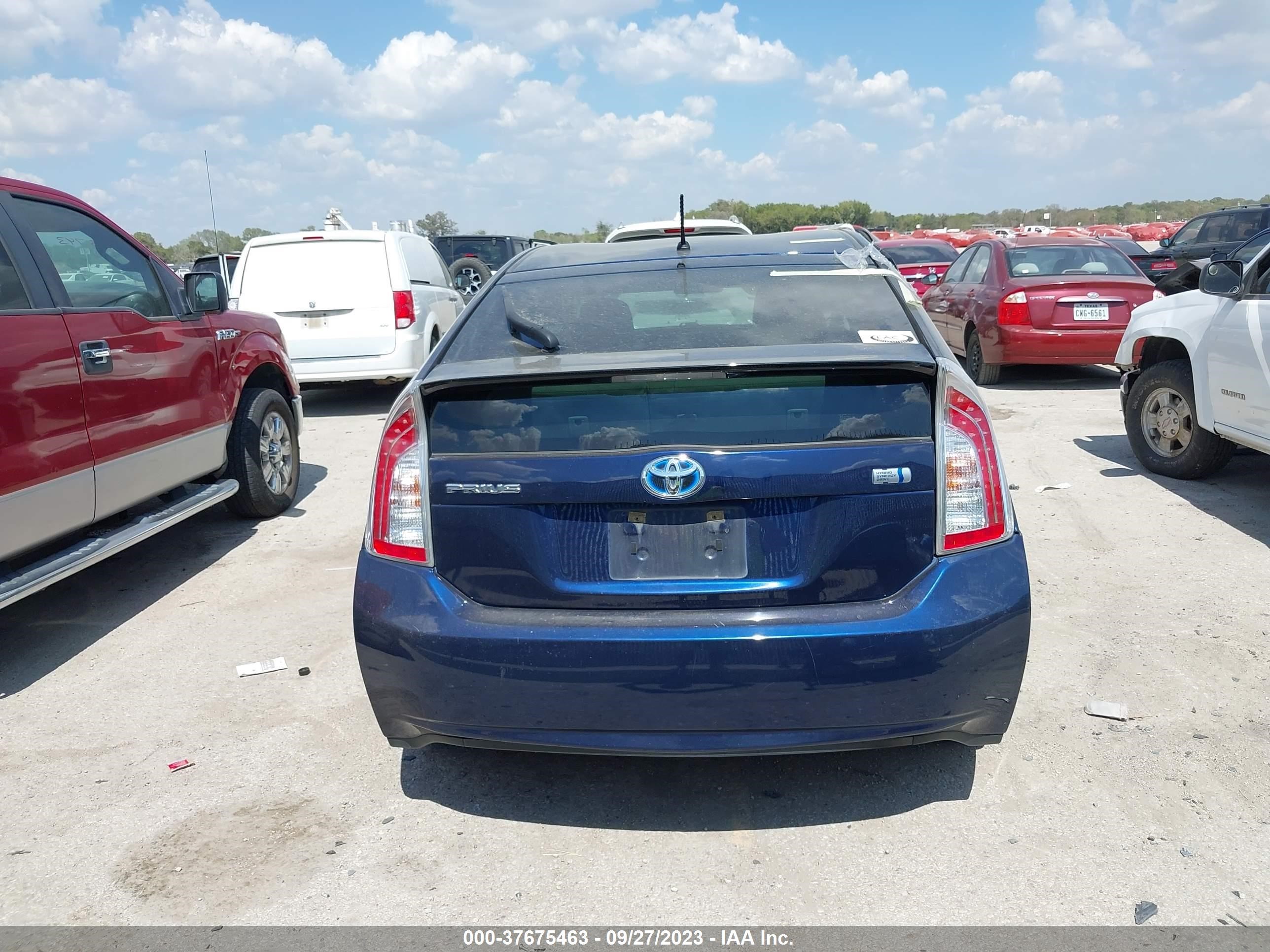 Photo 15 VIN: JTDKN3DUXD1706479 - TOYOTA PRIUS 