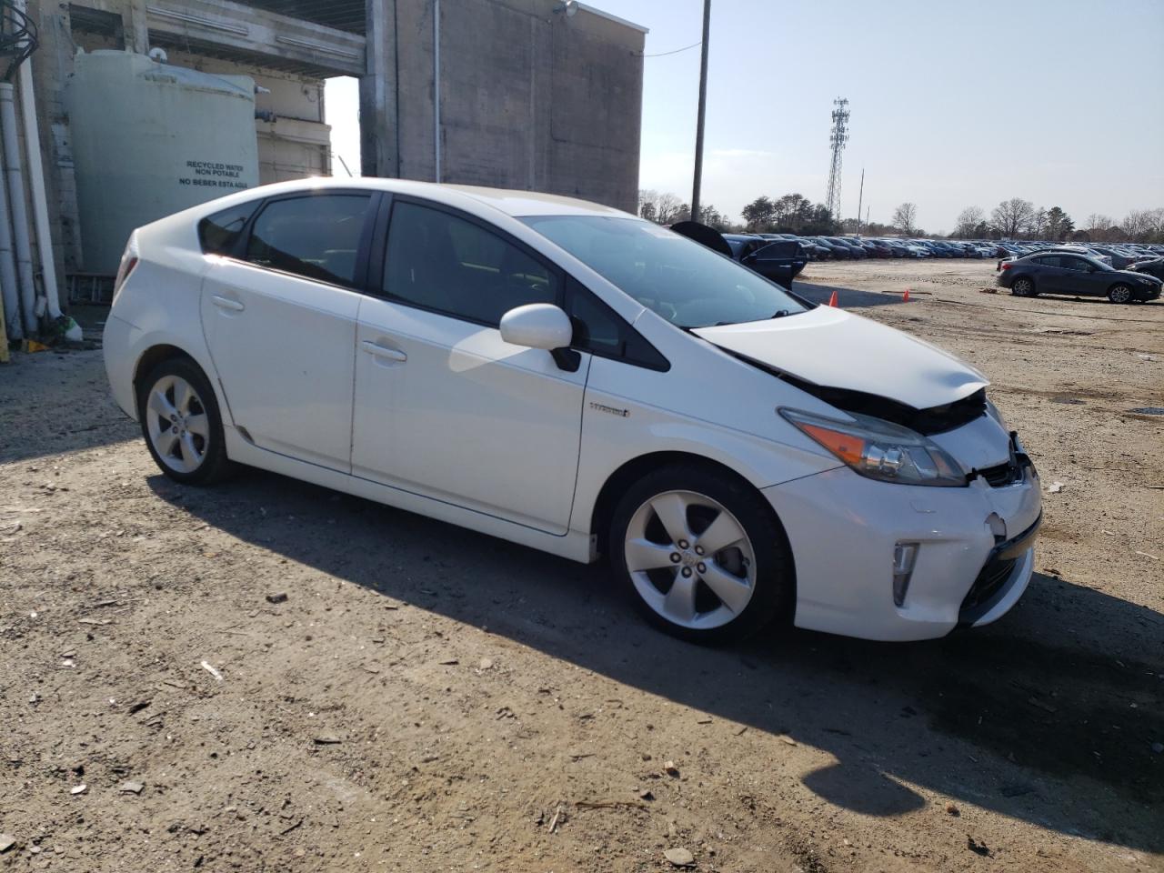 Photo 3 VIN: JTDKN3DUXD5570833 - TOYOTA PRIUS 