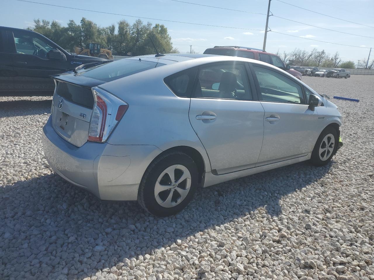 Photo 2 VIN: JTDKN3DUXD5596039 - TOYOTA PRIUS 