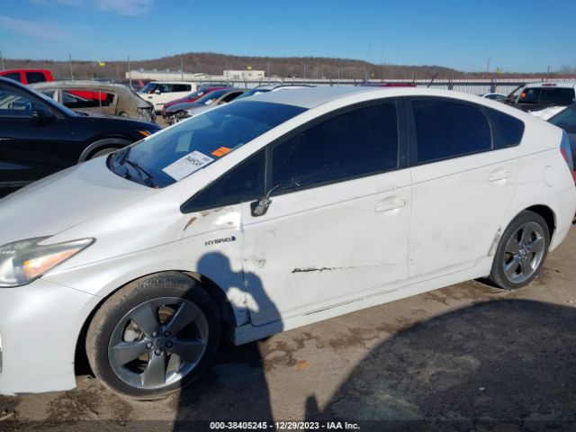 Photo 5 VIN: JTDKN3DUXD5598907 - TOYOTA PRIUS 