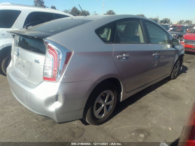 Photo 3 VIN: JTDKN3DUXD5633672 - TOYOTA PRIUS 