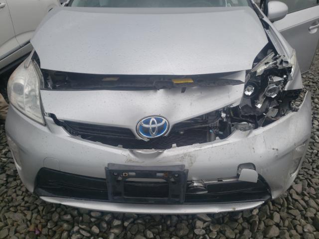 Photo 6 VIN: JTDKN3DUXD5647121 - TOYOTA PRIUS 