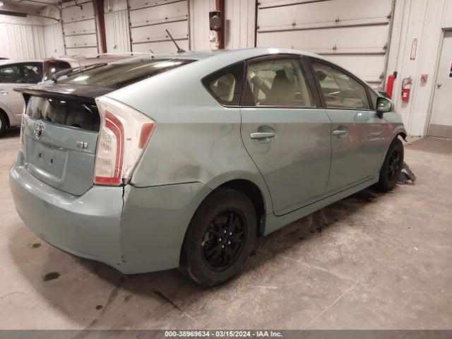 Photo 3 VIN: JTDKN3DUXD5653338 - TOYOTA PRIUS 