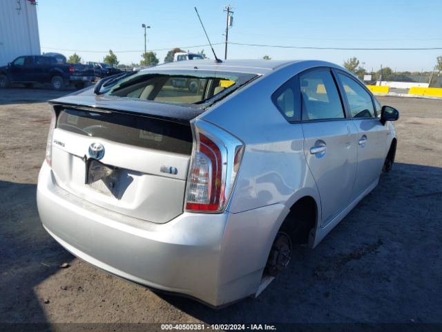 Photo 3 VIN: JTDKN3DUXF0411696 - TOYOTA PRIUS 