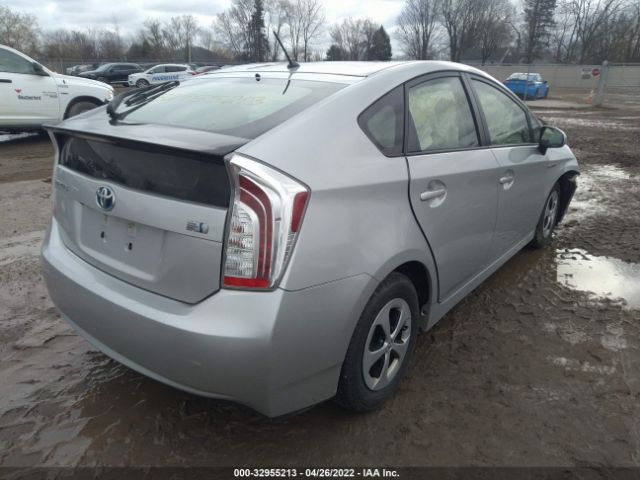 Photo 3 VIN: JTDKN3DUXF0436629 - TOYOTA PRIUS 