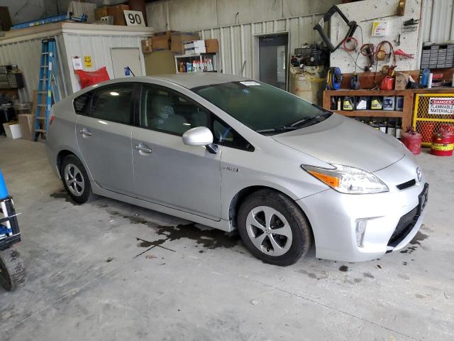 Photo 3 VIN: JTDKN3DUXF0438445 - TOYOTA PRIUS 