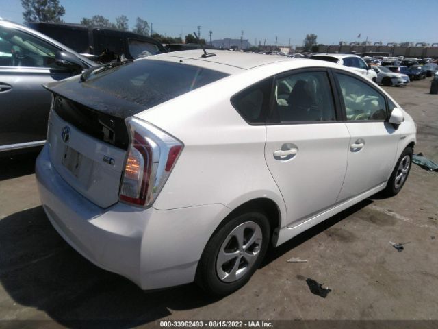 Photo 3 VIN: JTDKN3DUXF0441748 - TOYOTA PRIUS 