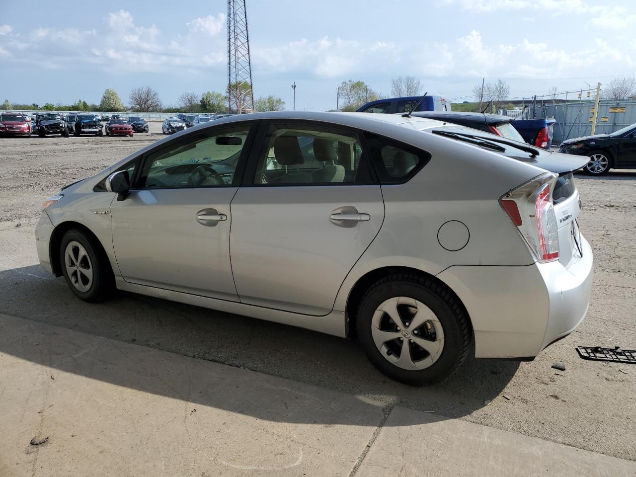 Photo 1 VIN: JTDKN3DUXF0442267 - TOYOTA PRIUS 