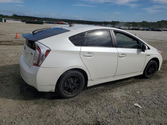 Photo 2 VIN: JTDKN3DUXF0444780 - TOYOTA PRIUS 