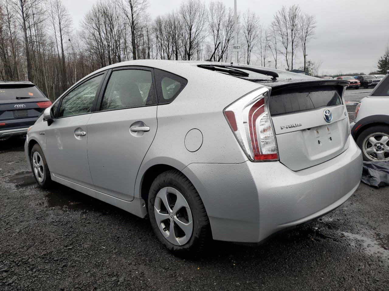 Photo 1 VIN: JTDKN3DUXF0447436 - TOYOTA PRIUS 