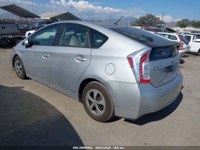 Photo 2 VIN: JTDKN3DUXF1903834 - TOYOTA PRIUS 